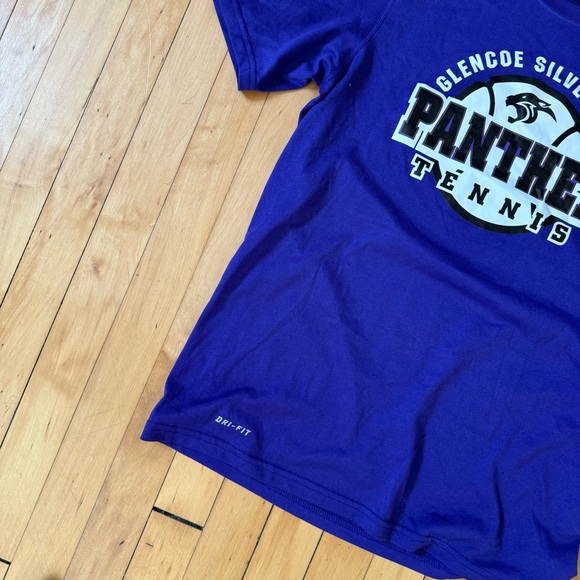 Nike short sleeve - Picture 2 of 5